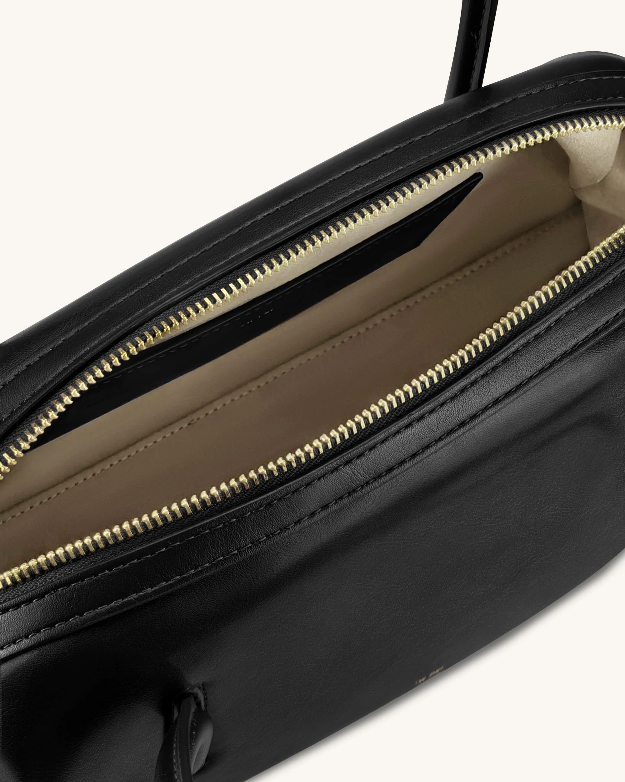 Aveline Shoulder Bag - Black - Image 4